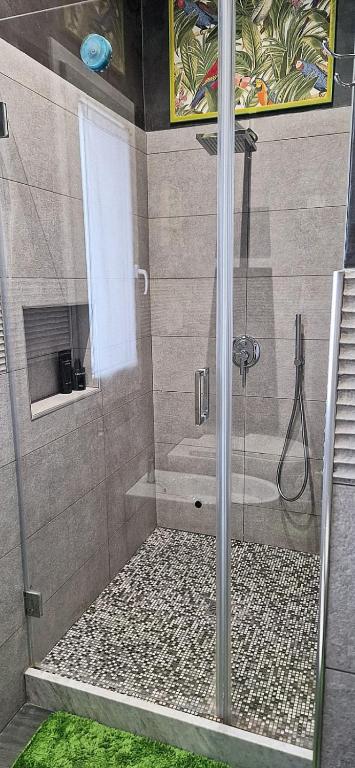 A bathroom at La Baronessa