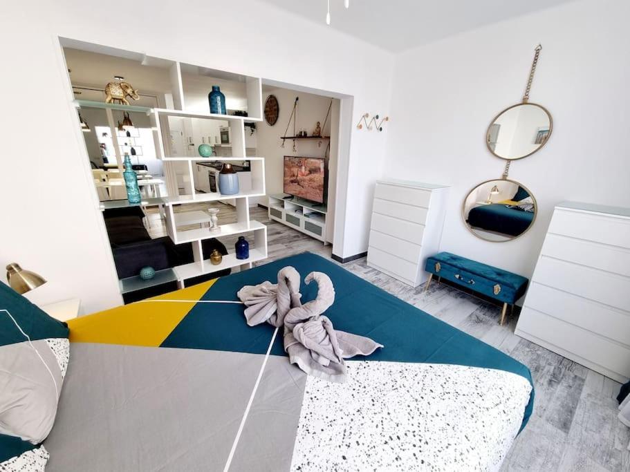 Postel nebo postele na pokoji v ubytování Apartamento SMERALDO 11 PLAYA ROCA