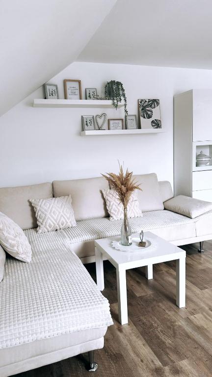 Ferienwohnung am Park in Schwabmünchen - Two-Bedroom Apartment
