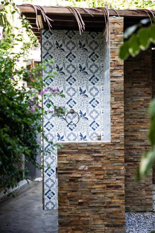 The Watermark Beachside Hotel - 8