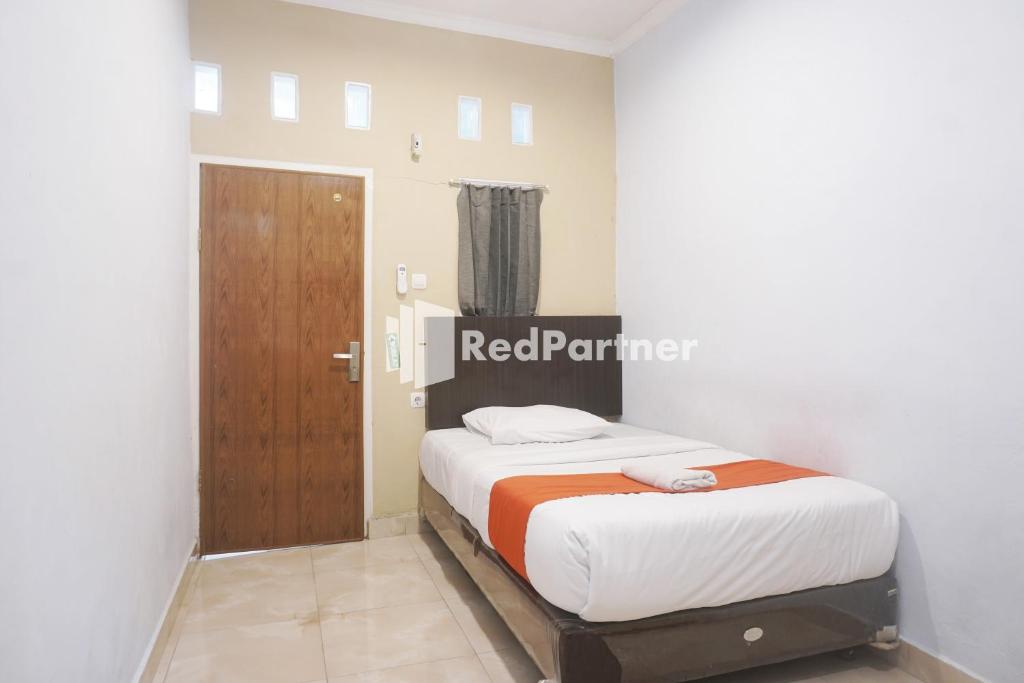 Tassa Homestay Syariah Mitra RedDoorz - 