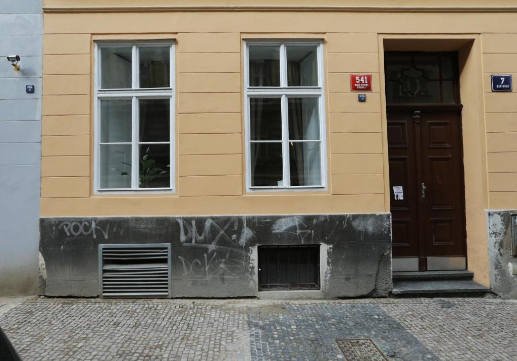 Greg Apartments Kampa Prague - 10