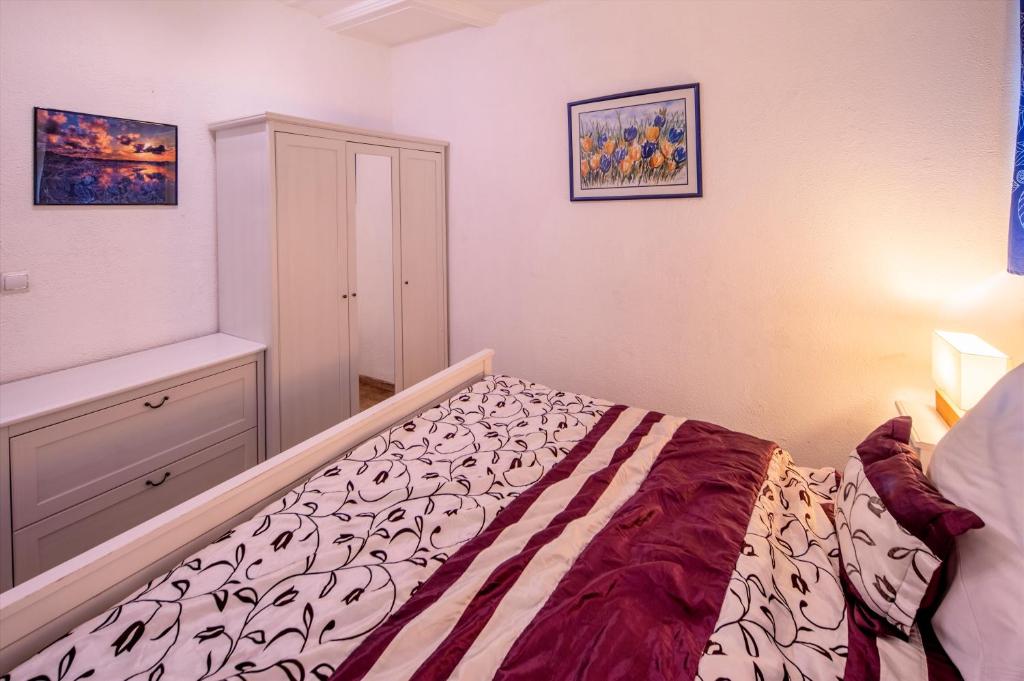 Postel nebo postele na pokoji v ubytování Ferienwohnung Vulkaneifel