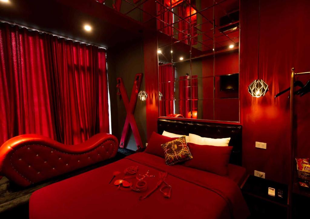 MIX BOUTIQUE HOTEL 104B NGUYỄN KHUYẾN by Bay Luxury, Hanoi, Vietnam