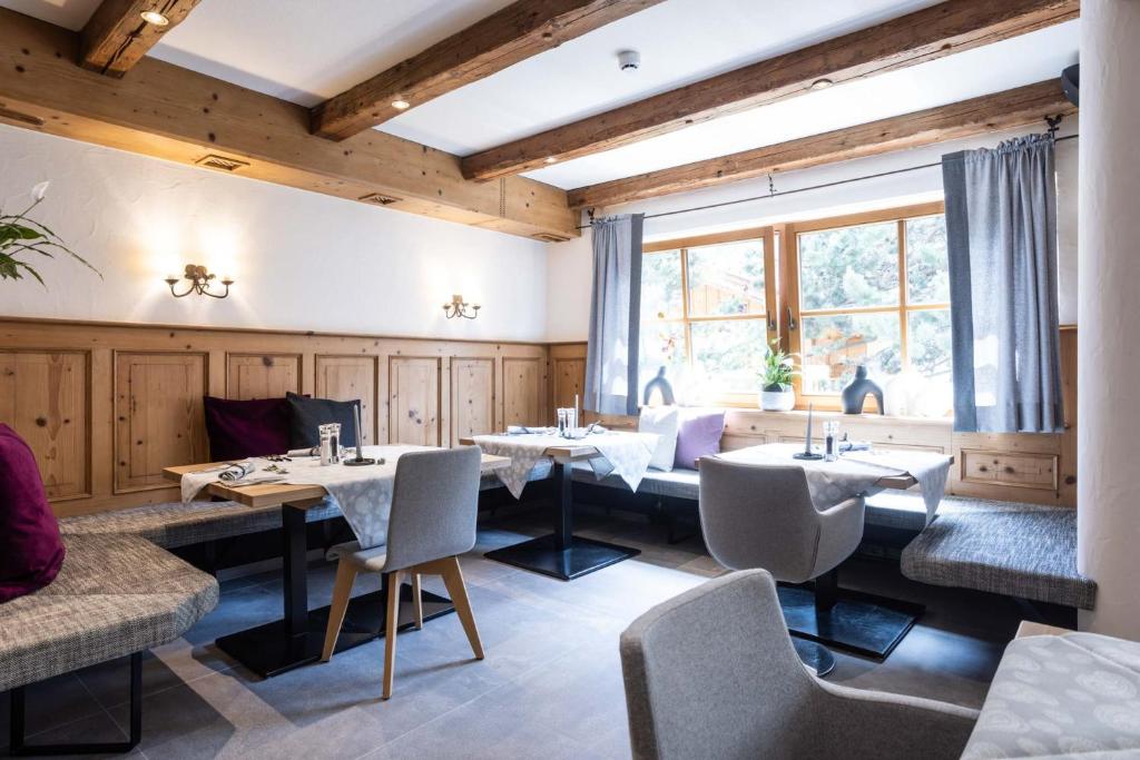 Posezení v ubytování "Quality Hosts Arlberg" Hotel zur Pfeffermühle
