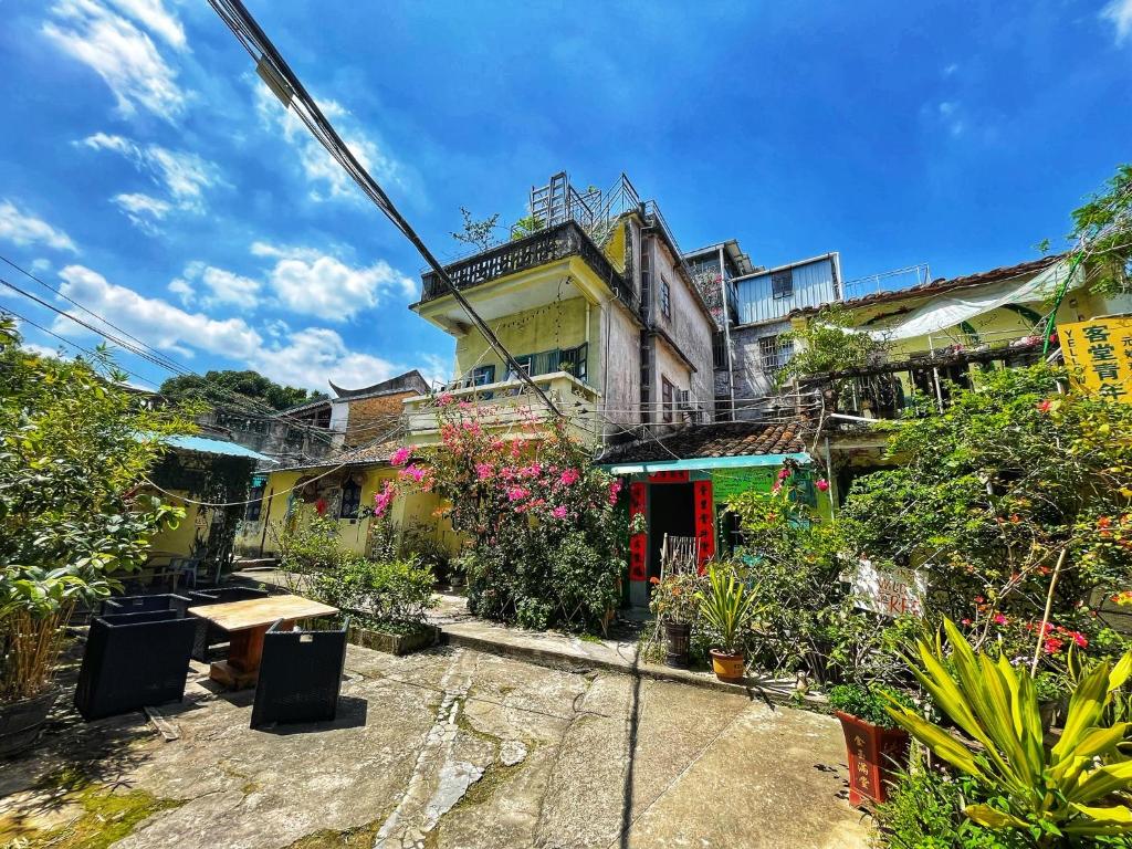 Zahrada ubytování Yellow House Hostel Huizhou West Lake