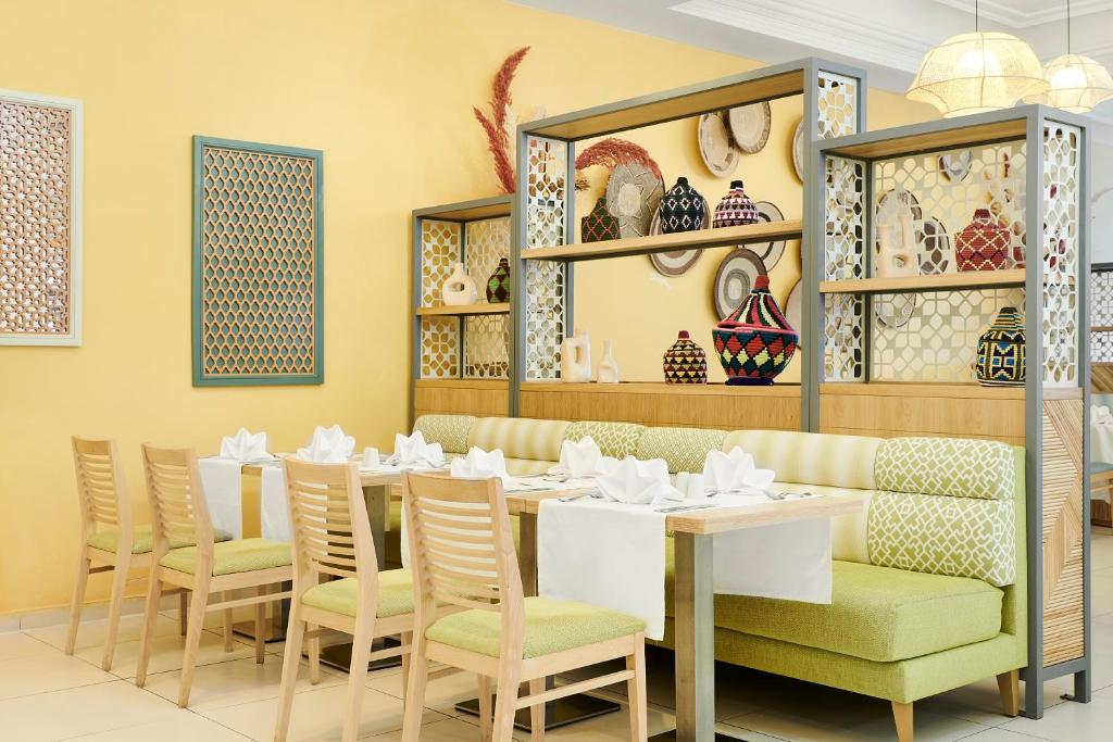 Posezení v ubytování Iberostar Waves Club Palmeraie Marrakech All Inclusive