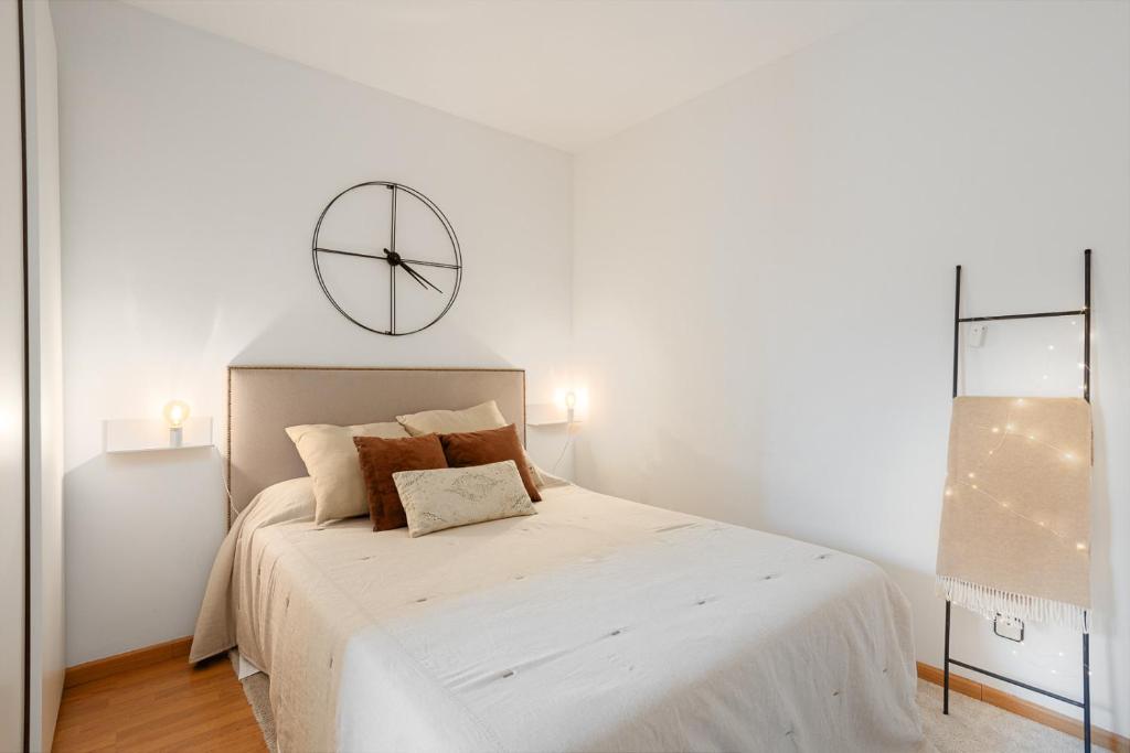 Cama o camas de una habitación en Verde Apartment by Olala Homes