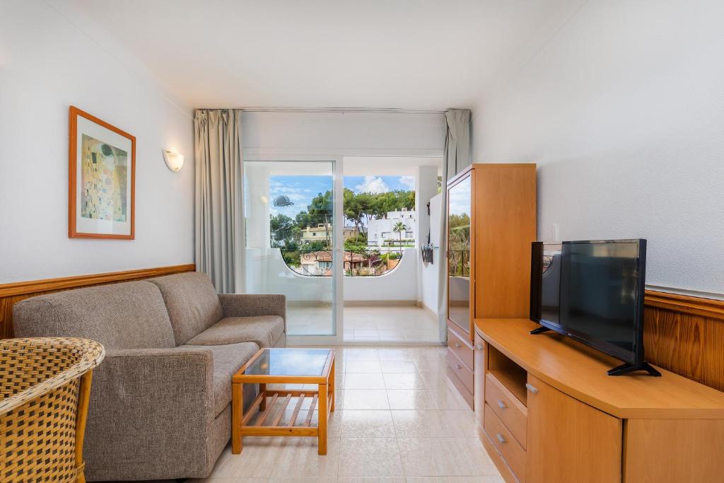 Apto con Terraza 5
