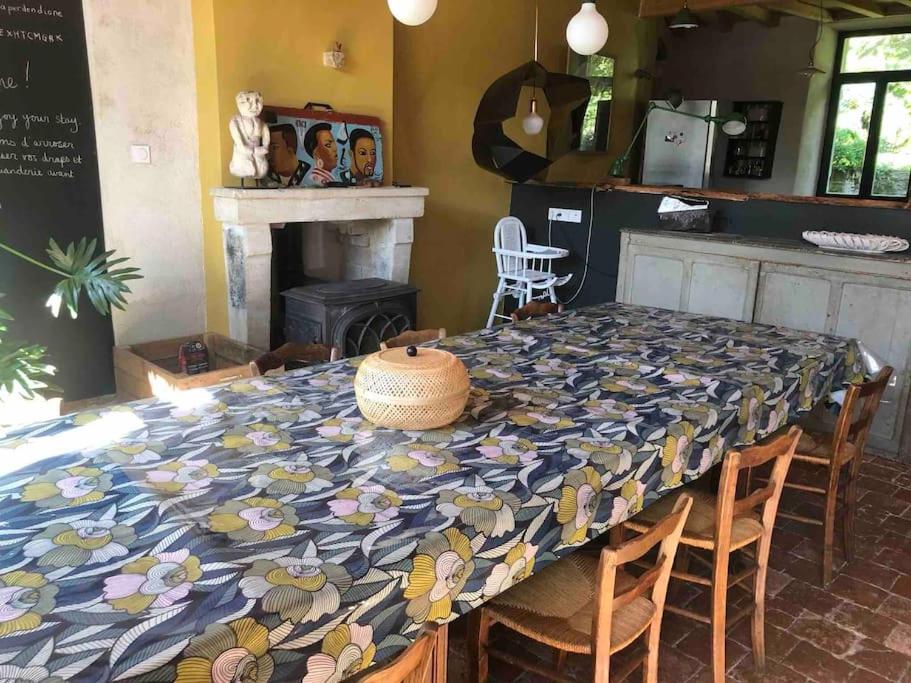 Zdjęcie z galerii obiektu Superbe maison familiale proche lacs et canal w mieście Beurizot
