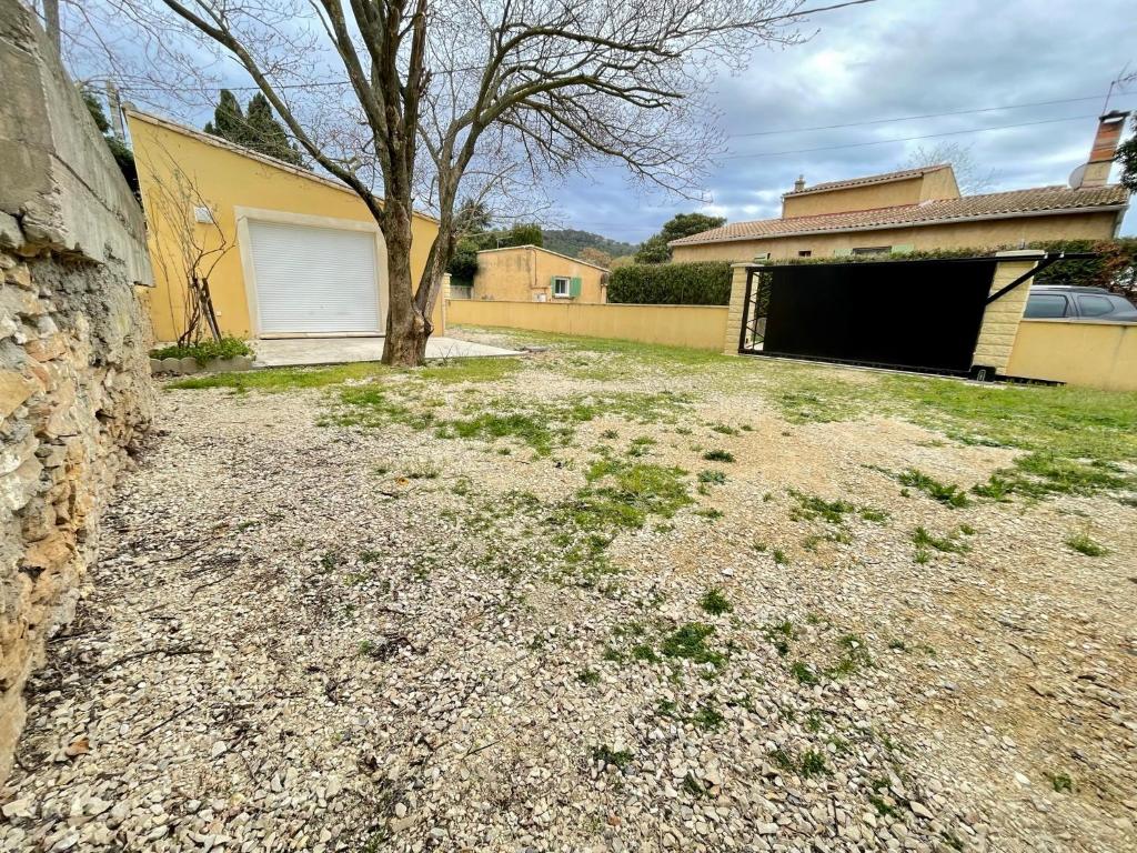Budova, v ktorej sa vila nachádza