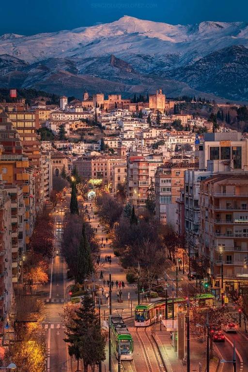 Výhľad na mesto Malaga alebo výhľad na mesto priamo z apartmánu