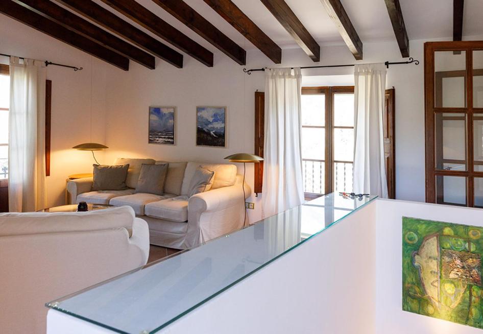 Posedenie v ubytovaní Finca Can Coll Boutique Country House - Adults Only