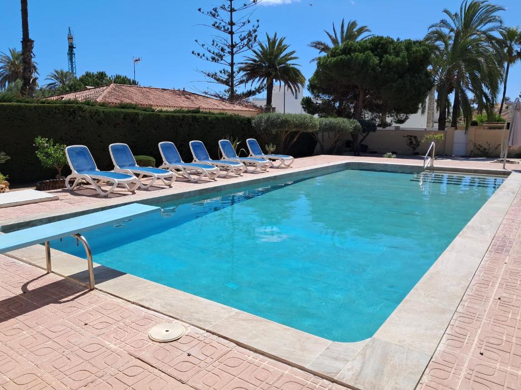 Bazén v ubytovaní Villa Zenia Beach alebo v jeho blízkosti