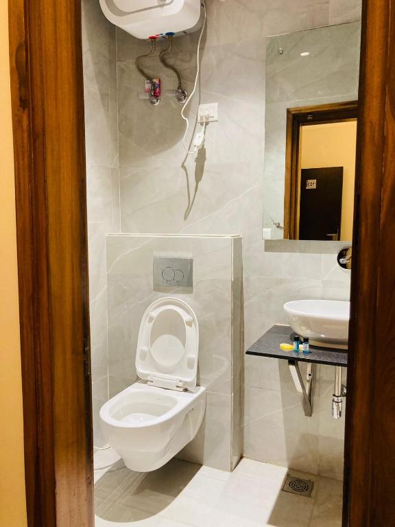 Hotel Aman Palace - 高级国王房间