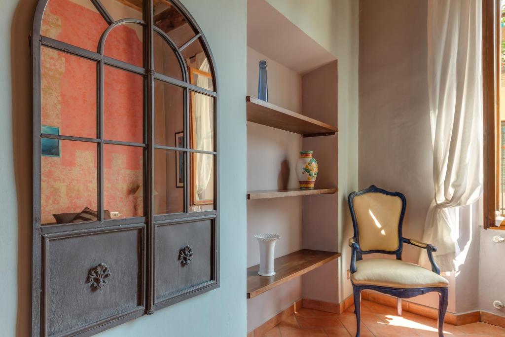 Dante States Apartments - 13