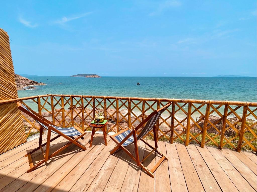 Life's A Beach, Quy Nhơn (giá cập nhật 2025)