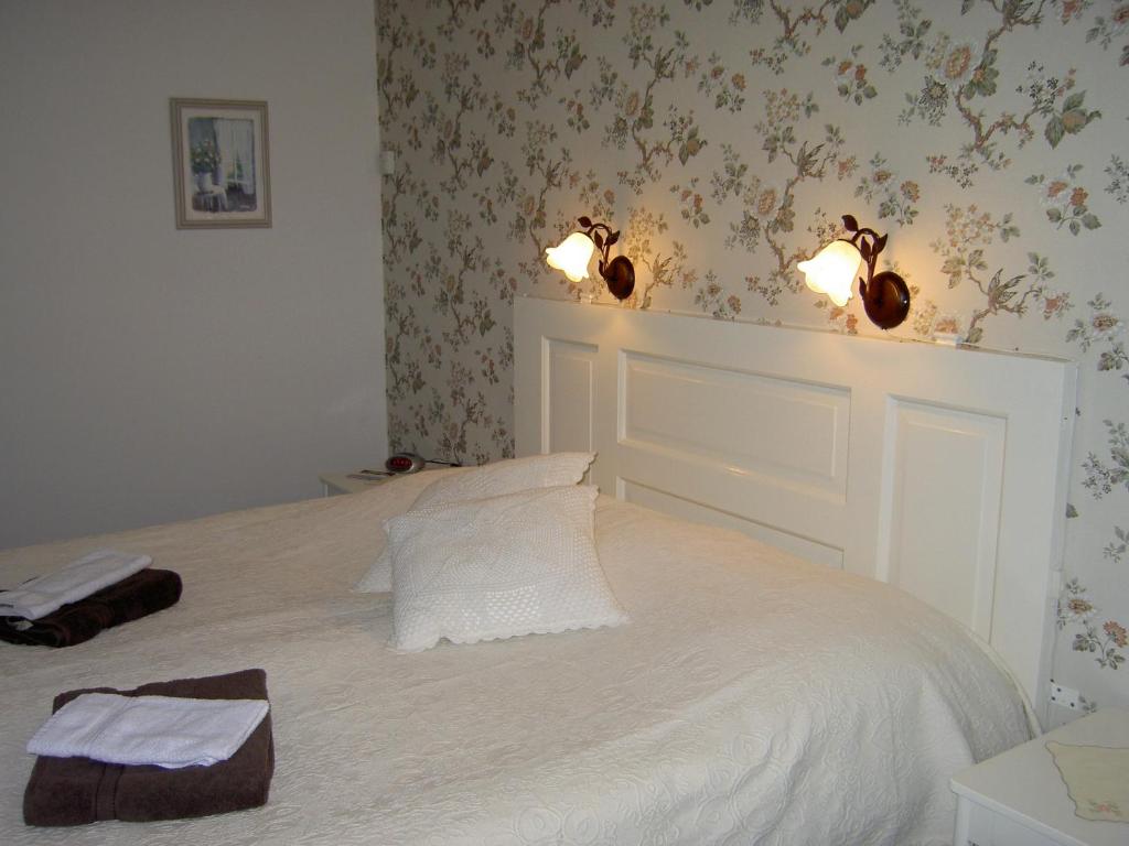 Stakaberg Konferens & Gårdshotell - Superior Double Or Twin Room With Private Bathroom