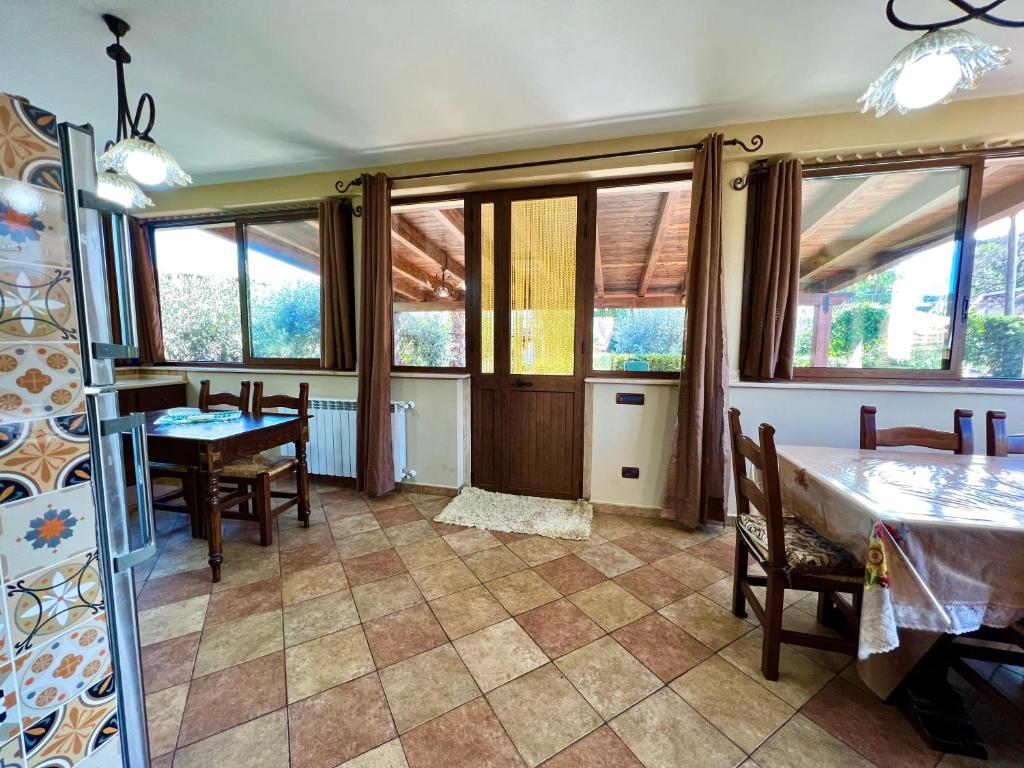 Restaurace v ubytování La Cinisara