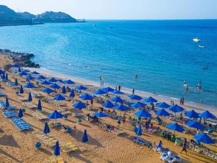Kép شقق فندقيه في ابراج بورتو السخنه szállásáról Ajn-Szuhnában a galériában