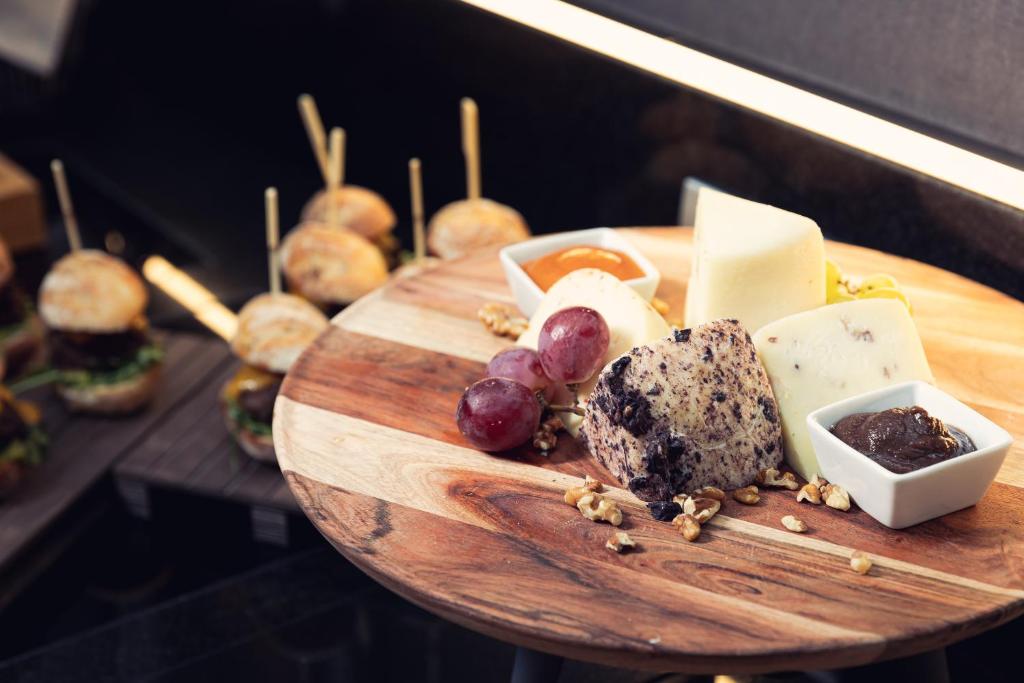 Hotel KINGS COURT - 14