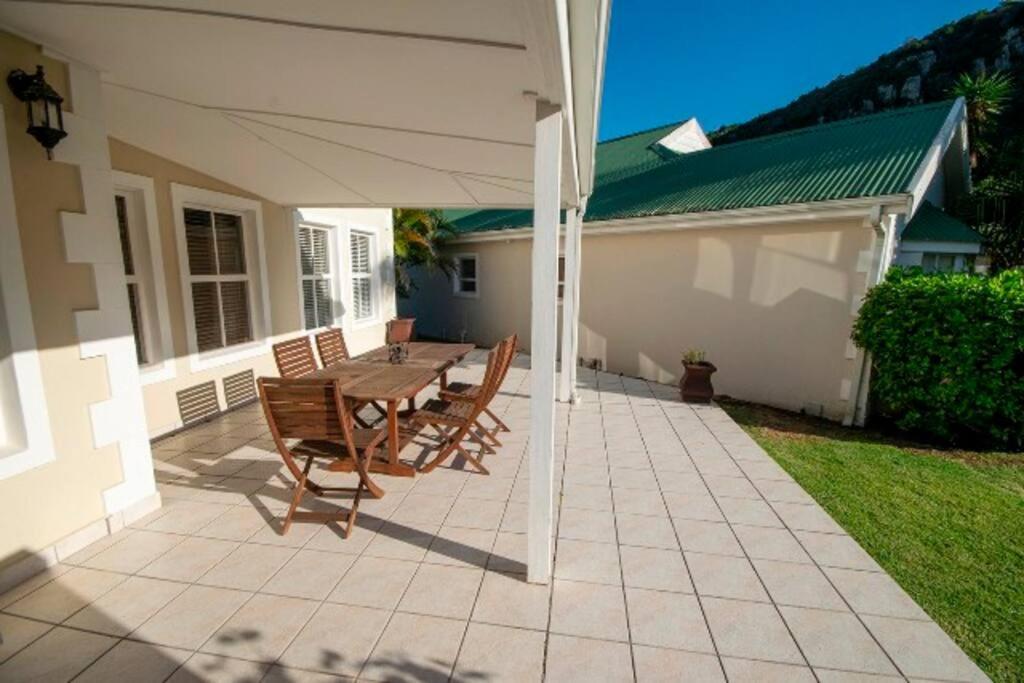 4244 River Club - Image 6
