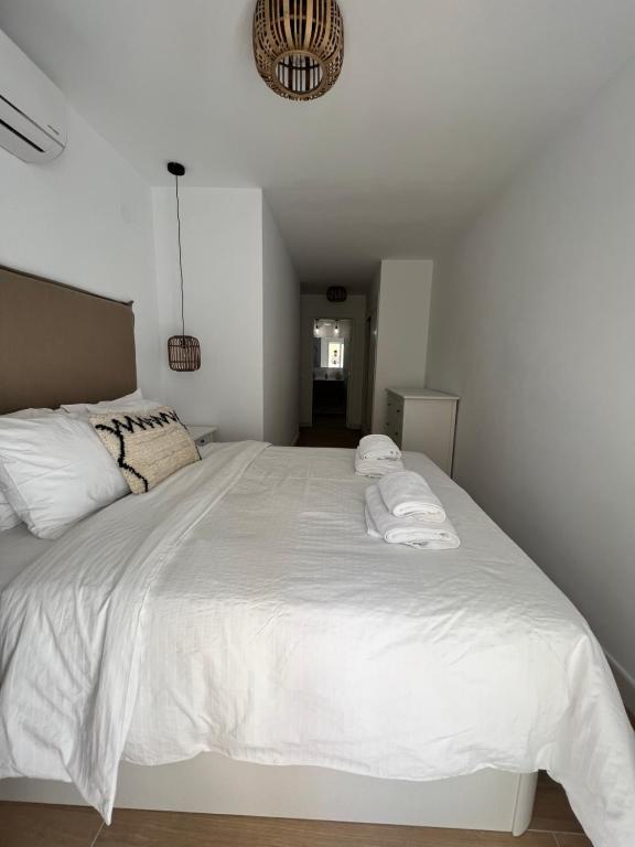 NEW Marbella beach & center, Marbella – Precios actualizados 2023