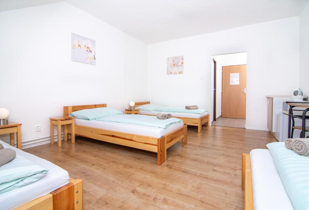 Penzion Anareta - Chambre Quadruple Avec Salle De Bain