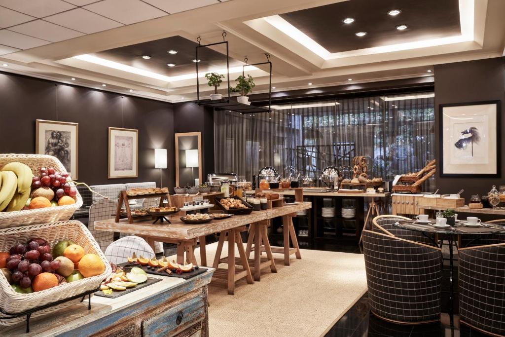 Sea View Cityscape Hotel - Resim 19