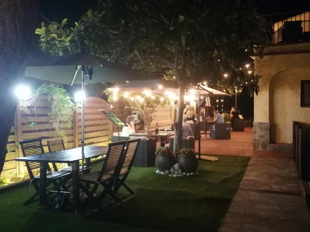 Zahrada ubytování Cal Music B&B