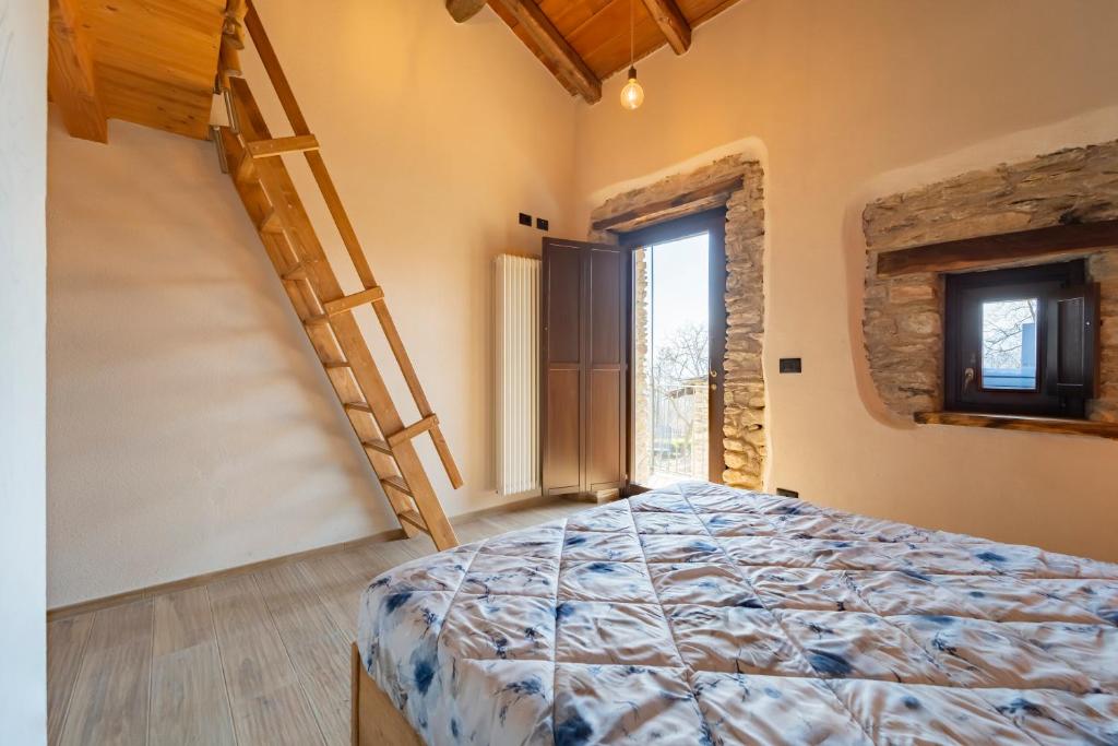 Country House Le Gaie Allegre - Tweepersoonskamer Met Uitzicht Op De Bergen