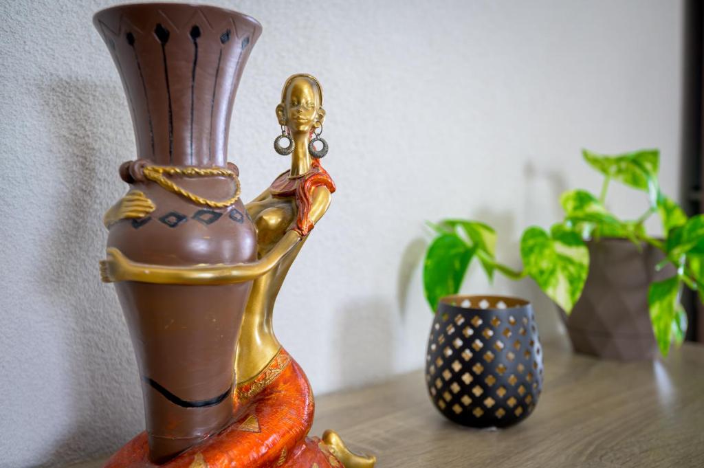 Spartacus Apartment - 16