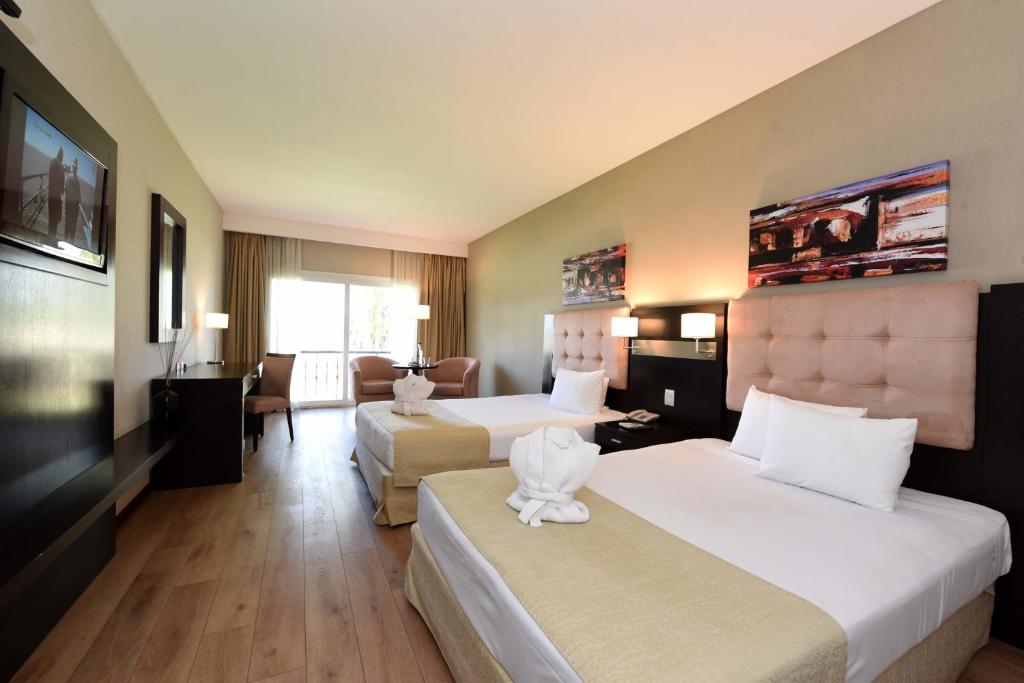 Howard Johnson Resort & Convention Center Ezeiza - Junior Suite