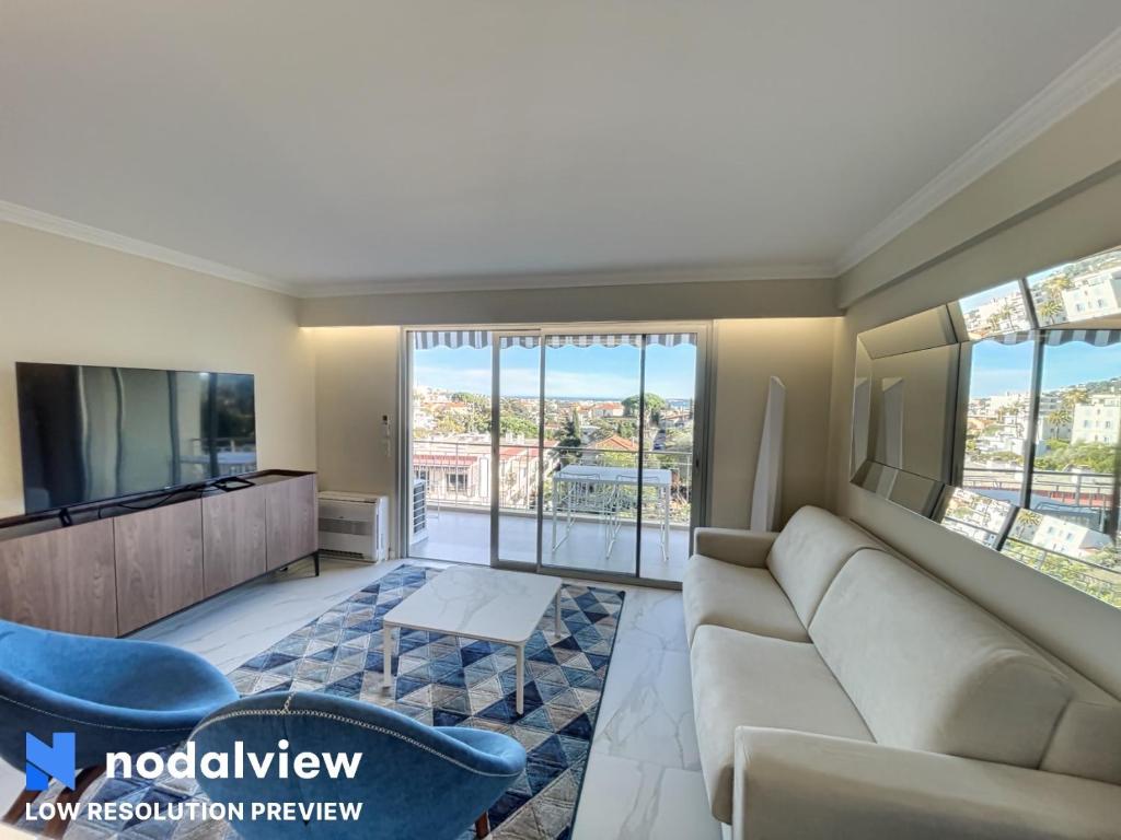 Posedenie v ubytovaní Cannes Appartement 3 pièces vue mer