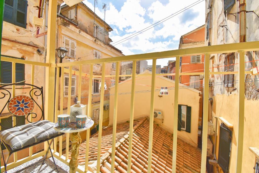 Venetian Well Gallery apartment in Corfu Old Town - Housity