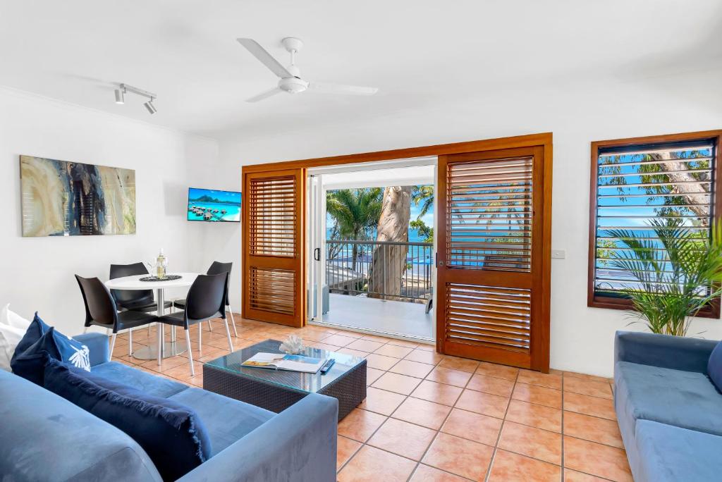 Gallery image of Beachfront Bliss- One Bedroom Apartment in Palm Cove