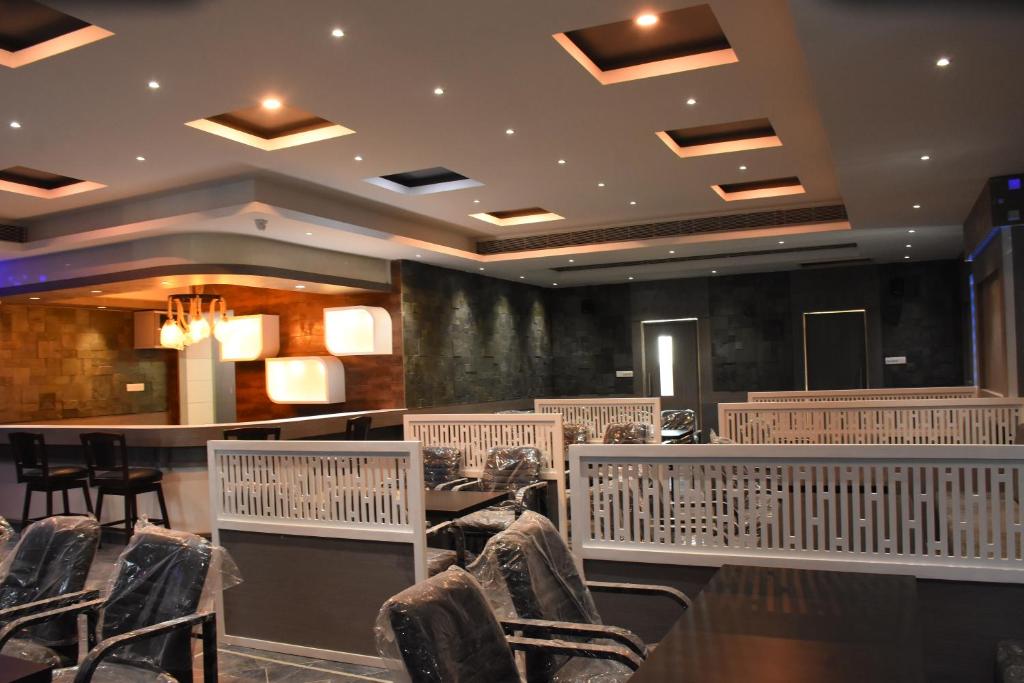 Restaurace v ubytování Rathna Residency