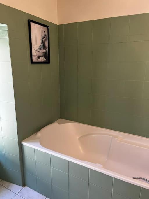 Zdjęcie z galerii obiektu Petit paradis dans l'aveyron w mieście Saint-Jean-du-Bruel