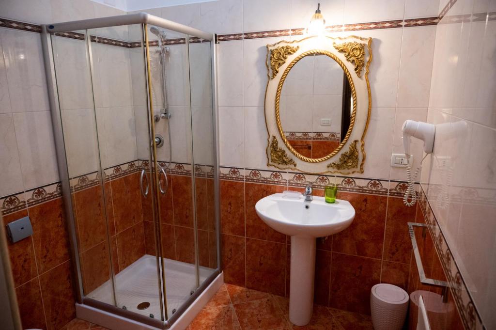 Koupelna v ubytování Corcioli B&B