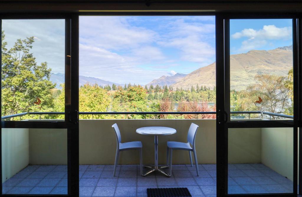 Garden Court Suites & Apartments - Resim 34