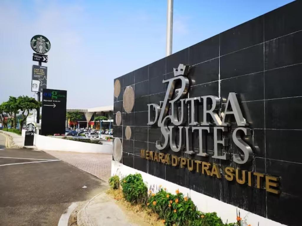a sign for a darita switches sign on a building at KULAI IOI MALL D'Putra Suites Near JPO Senai Airport 