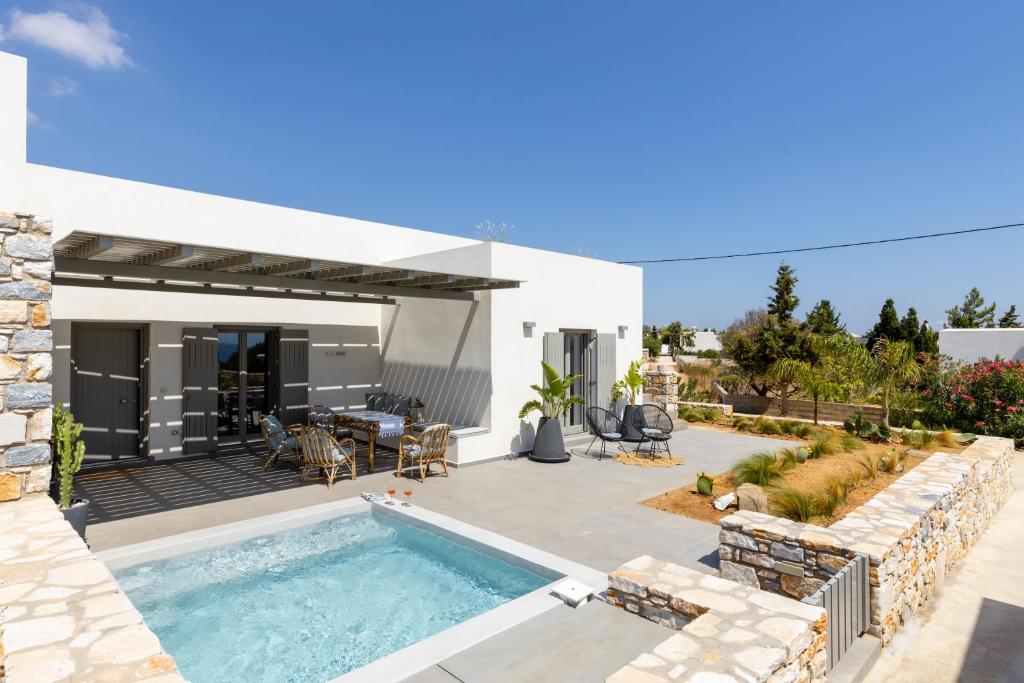 Fotografia z galérie ubytovania 3bedroom Cycladic Villa Dorida with pool in Paros v destinácii Kampos Paros