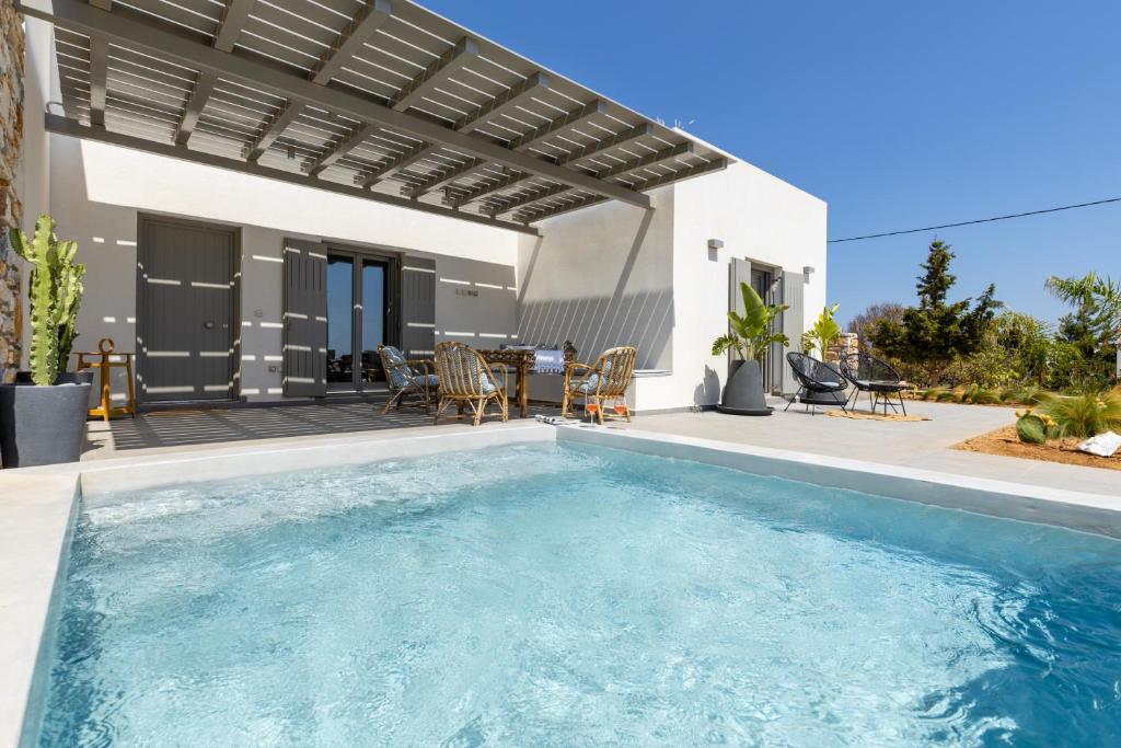 Fotografia z galérie ubytovania 3bedroom Cycladic Villa Dorida with pool in Paros v destinácii Kampos Paros