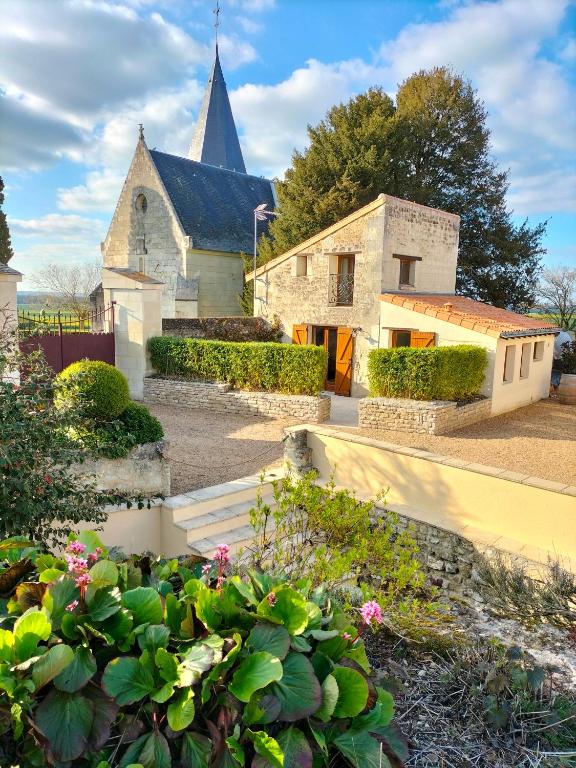 Domaine de BELLEVUE, Pouançay (aktualisierte Preise für 2025)