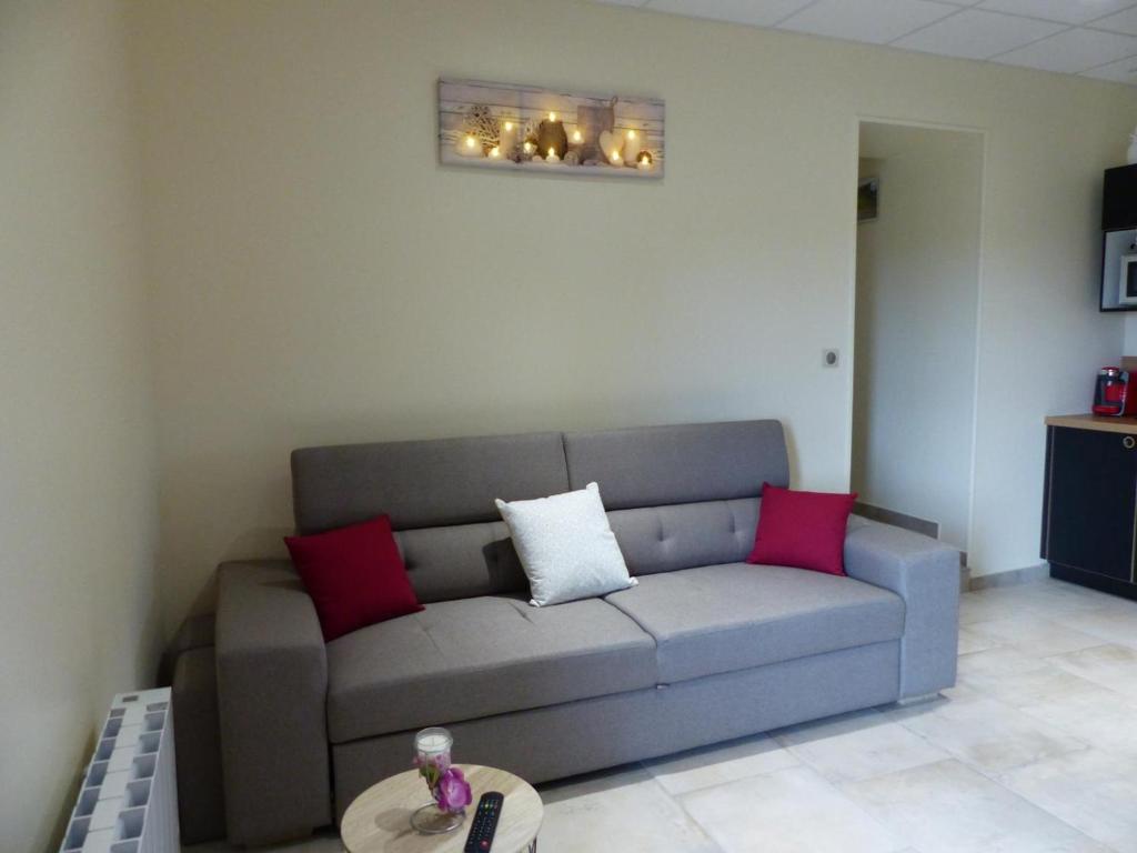 Posedenie v ubytovaní Maison de campagne avec SPA, jeux et espace bien-être, idéale pour familles et groupes jusqu'à 8 pers. - FR-1-489-442