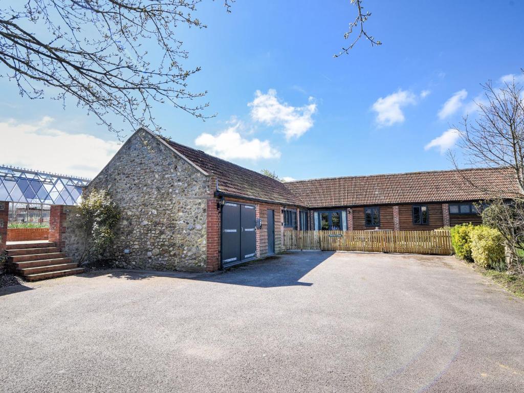 Ware Barn Cottage, Lyme Regis (updated prices 2024)