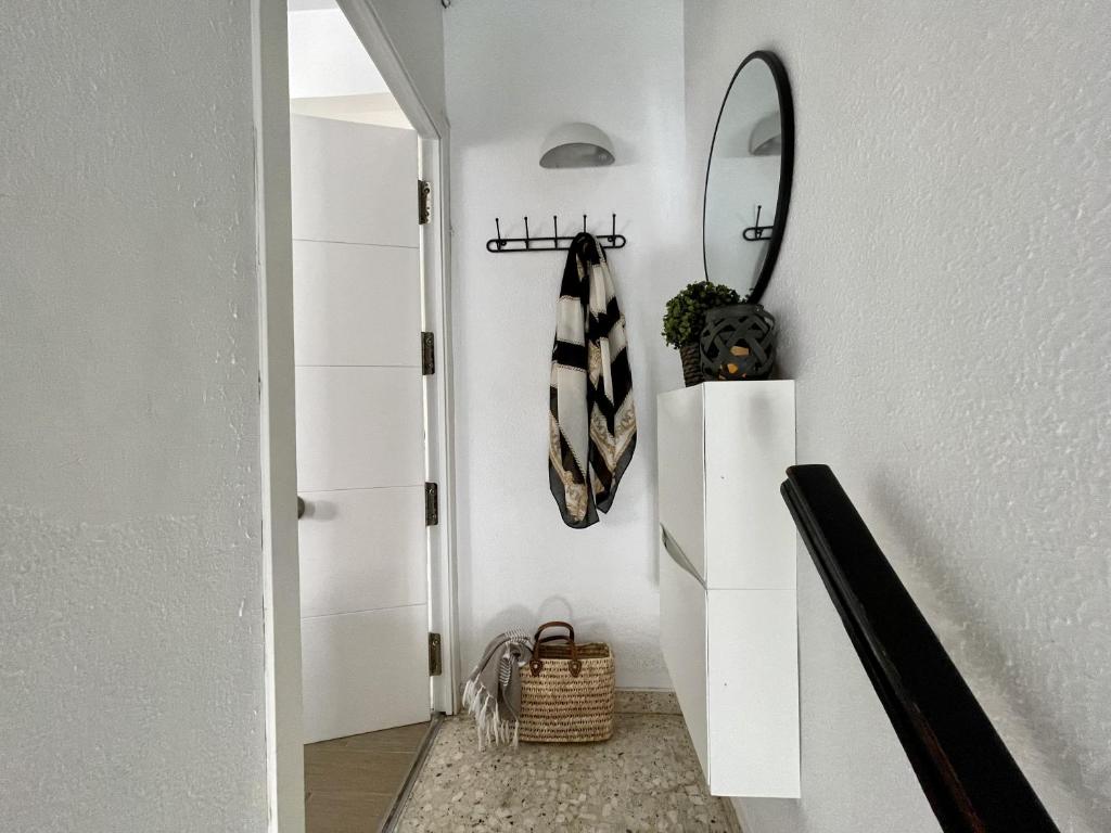 Zdjęcie z galerii obiektu Holiday Apartment Casa Granaas w mieście Mijas
