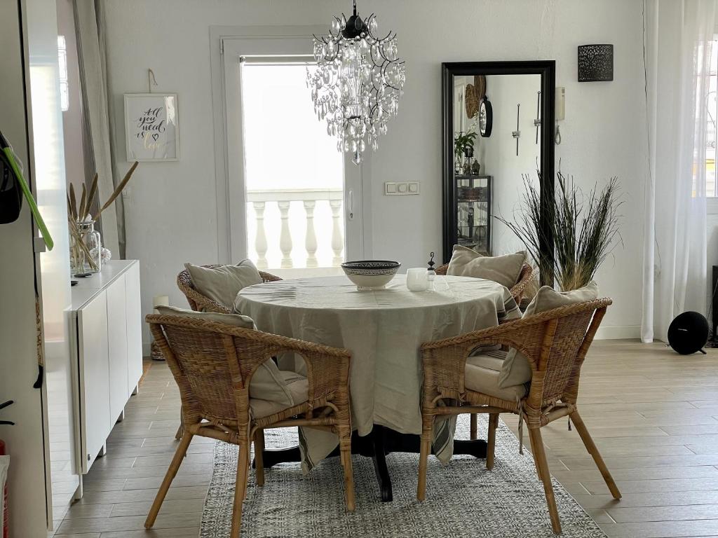 Zdjęcie z galerii obiektu Holiday Apartment Casa Granaas w mieście Mijas