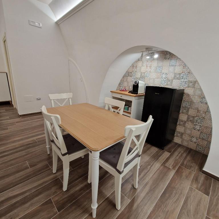 Kuchyň nebo kuchyňský kout v ubytování B&B Il Rosone