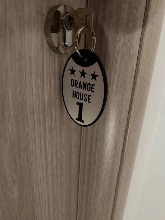 Certifikát, hodnocení, plakát nebo jiný dokument vystavený v ubytování Orange House Constanta